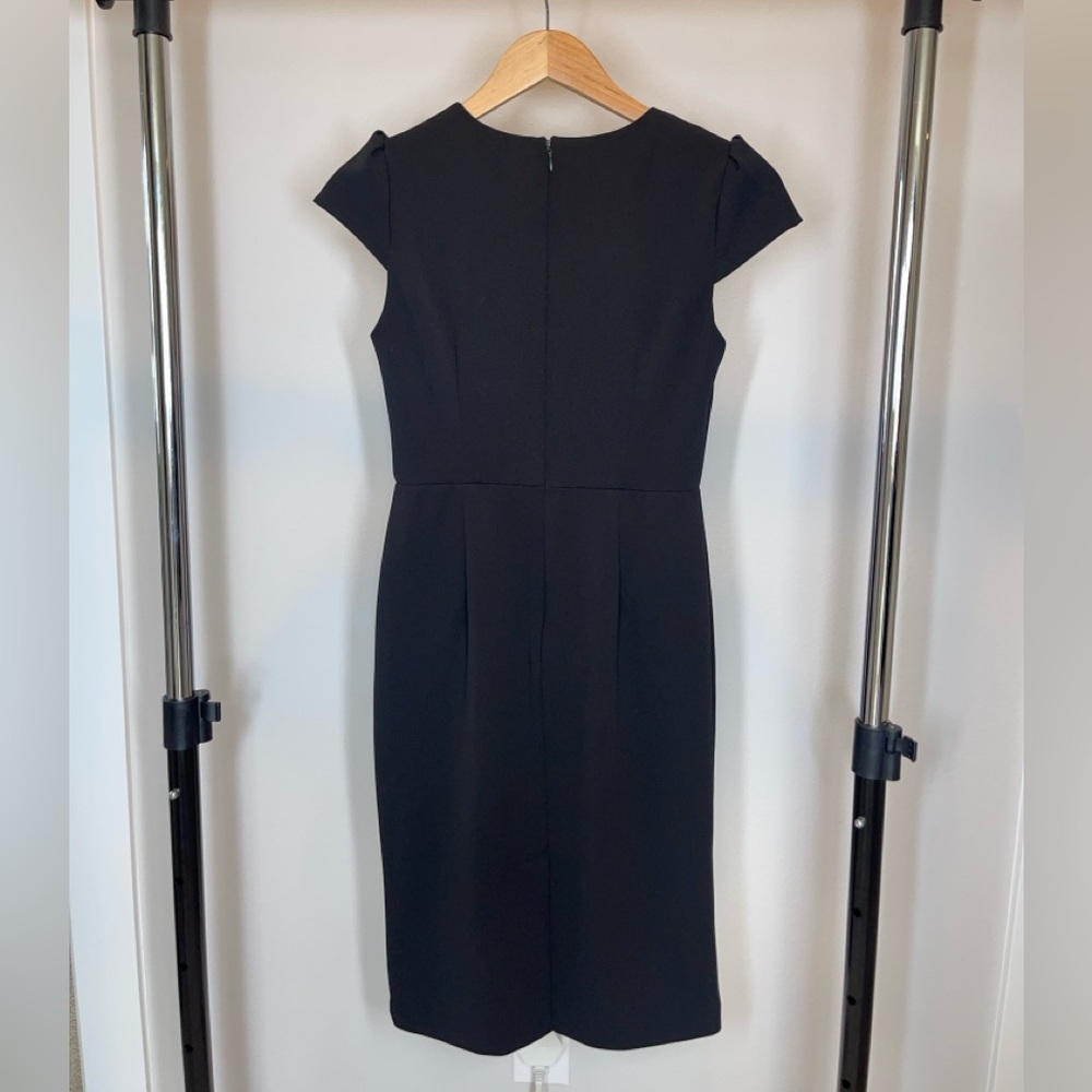 Betsey Johnson Dress Cap Sleeve Fitted w Lining Black- Women size 0